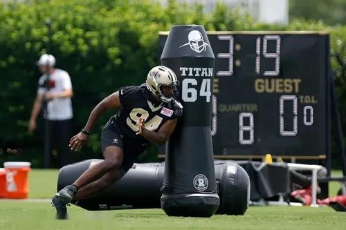 images/03.jpg